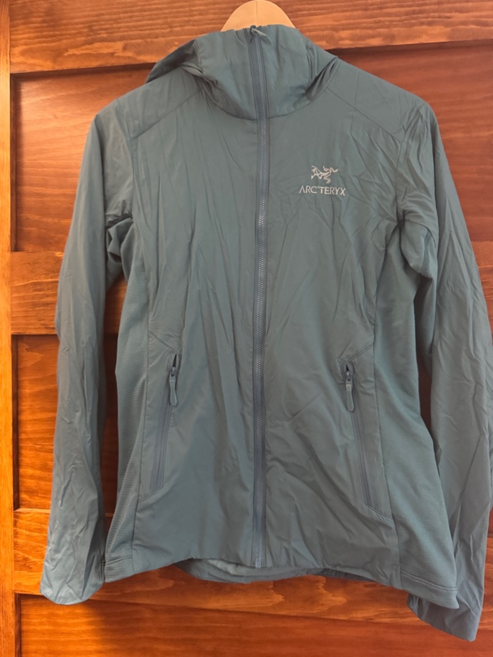 Arc'teryx Teal Lightweight atom Hooded Jacket